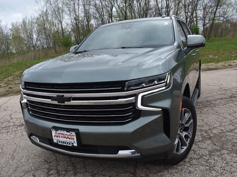 Used 2024 Chevrolet Tahoe LT w/ LT Signature Package AWD/4WD image 12