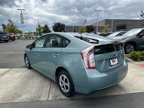 Used 2012 Toyota Prius Three FWD image 3