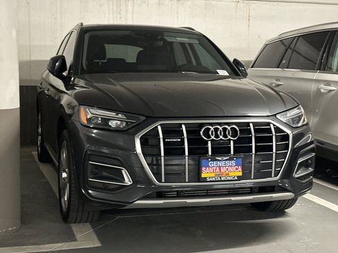 Used 2021 Audi Q5 2.0T Premium Plus w/ Premium Plus Package image 2