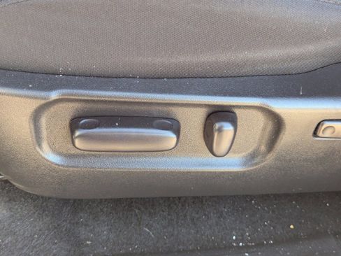 Used 2023 Toyota Tacoma TRD Off-Road image 22