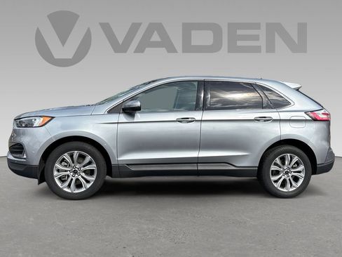 Used 2024 Ford Edge Titanium image 8