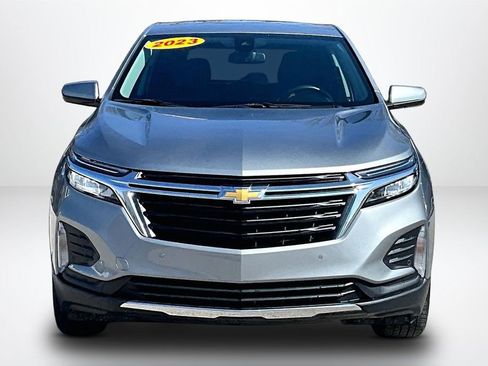 Used 2023 Chevrolet Equinox LT AWD/4WD image 2