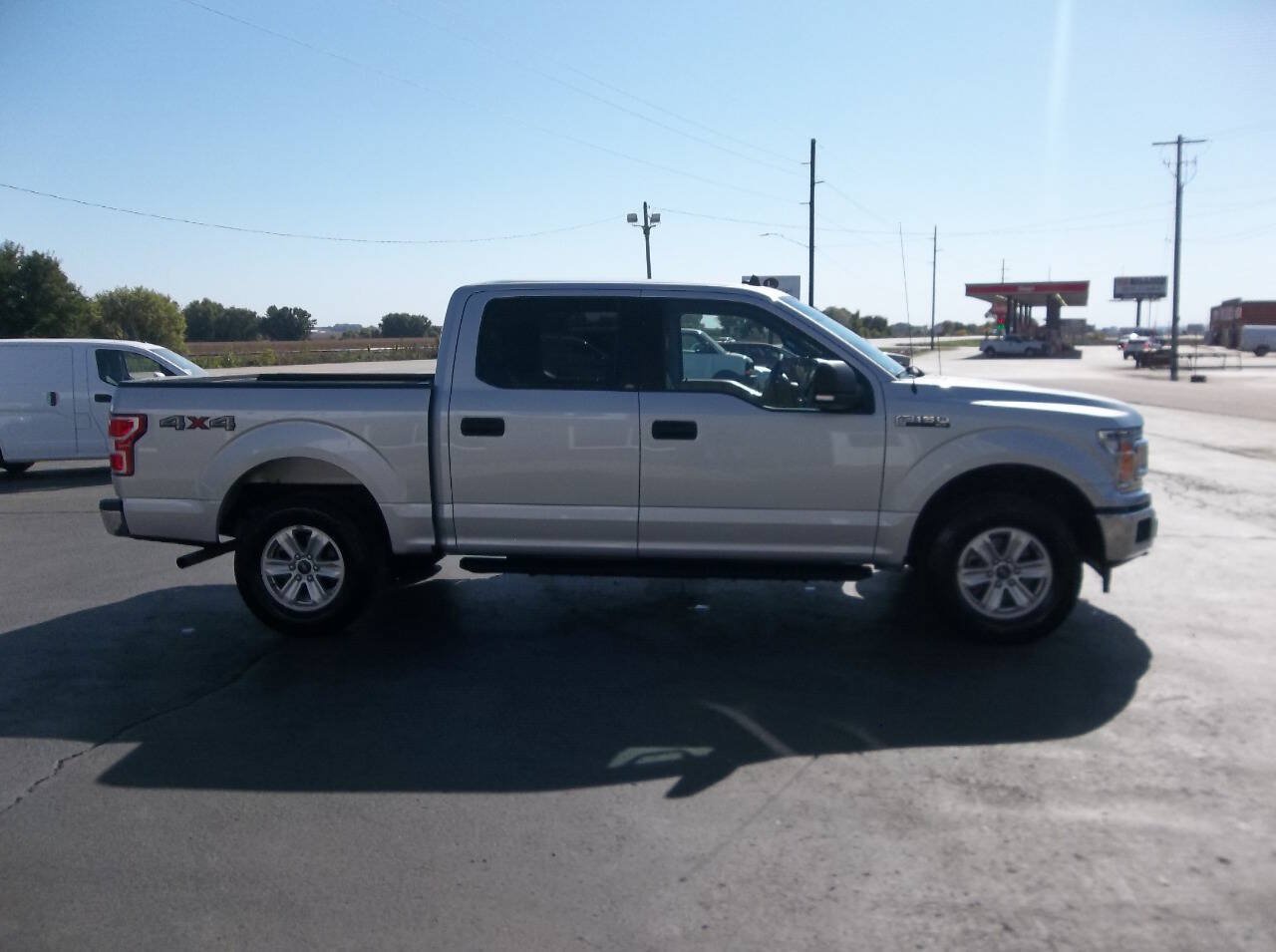 Used 2019 Ford F150 XLT w/ Equipment Group 301A Mid AWD/4WD image 5