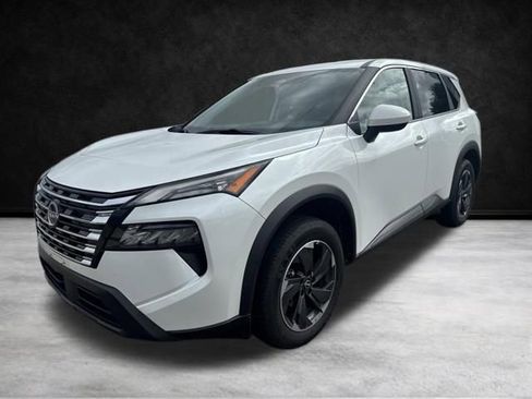 Used 2024 Nissan Rogue SV FWD image 8