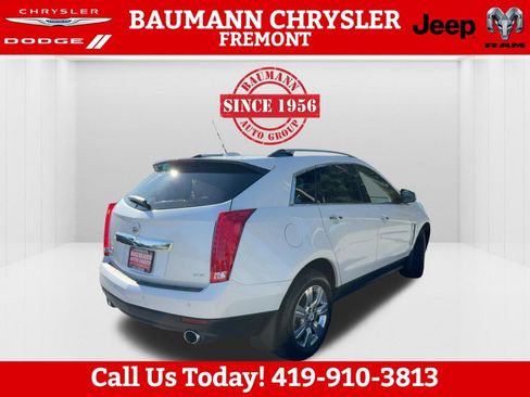 Used 2015 Cadillac SRX Luxury w/ Driver Awareness Package AWD/4WD image 5