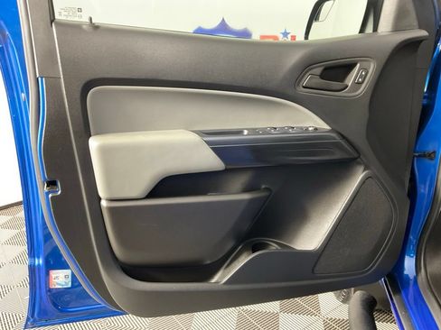 Used 2022 Chevrolet Colorado W/T w/ Custom Special Edition RWD image 12