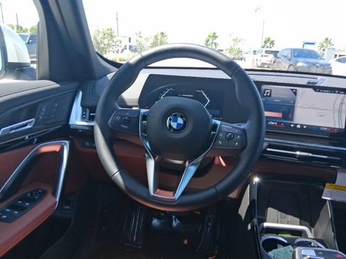 New 2026 BMW X1 xDrive28i w/ Convenience Package AWD/4WD image 9