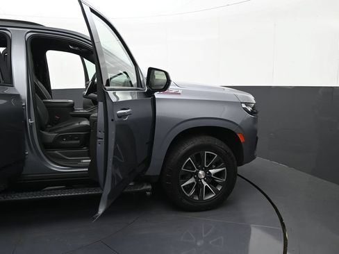 Certified 2022 Chevrolet Tahoe Z71 AWD/4WD image 9