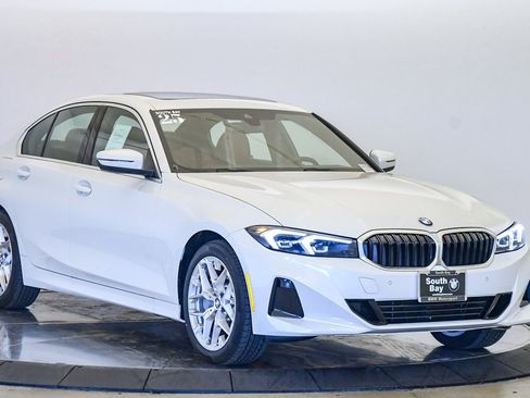 Used 2025 BMW 330i xDrive Sedan w/ Convenience Package image 6