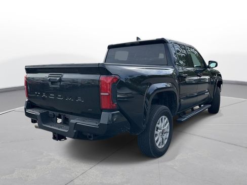 Certified 2025 Toyota Tacoma SR5 image 7