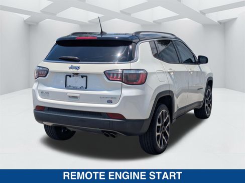 Used 2018 Jeep Compass Limited AWD/4WD image 4