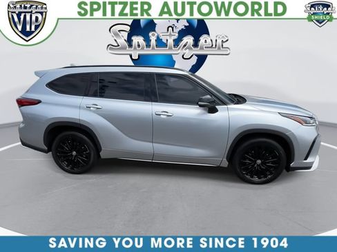 Used 2023 Toyota Highlander XSE AWD/4WD image 10