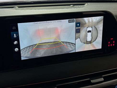 Used 2023 Hyundai Palisade Limited w/ Cargo Package image 3