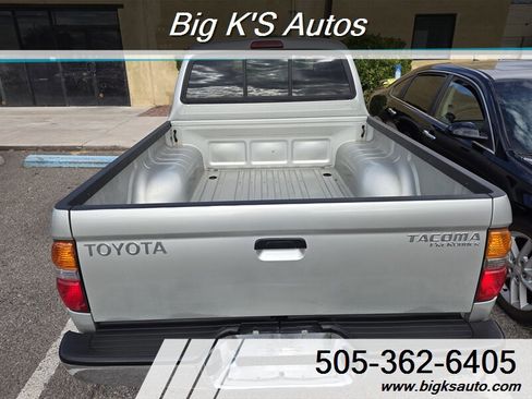 Used 2004 Toyota Tacoma PreRunner image 7