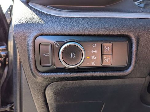 Used 2023 Ford Explorer XLT w/ Equipment Group 202A image 17