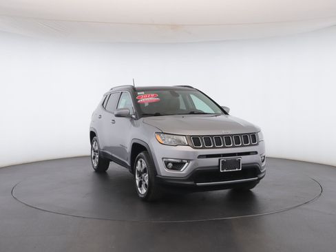 Certified 2019 Jeep Compass Limited w/ Safety & Security Group image 34