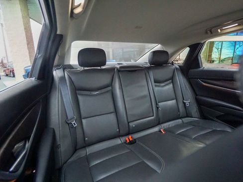 Used 2018 Cadillac XTS Luxury image 28
