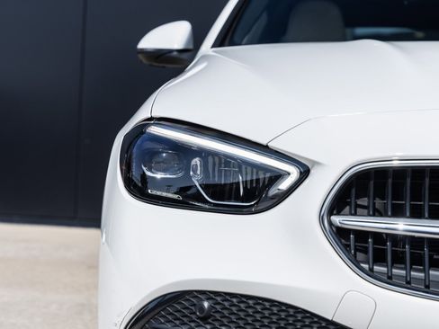 Used 2023 Mercedes-Benz C 300 Sedan image 15