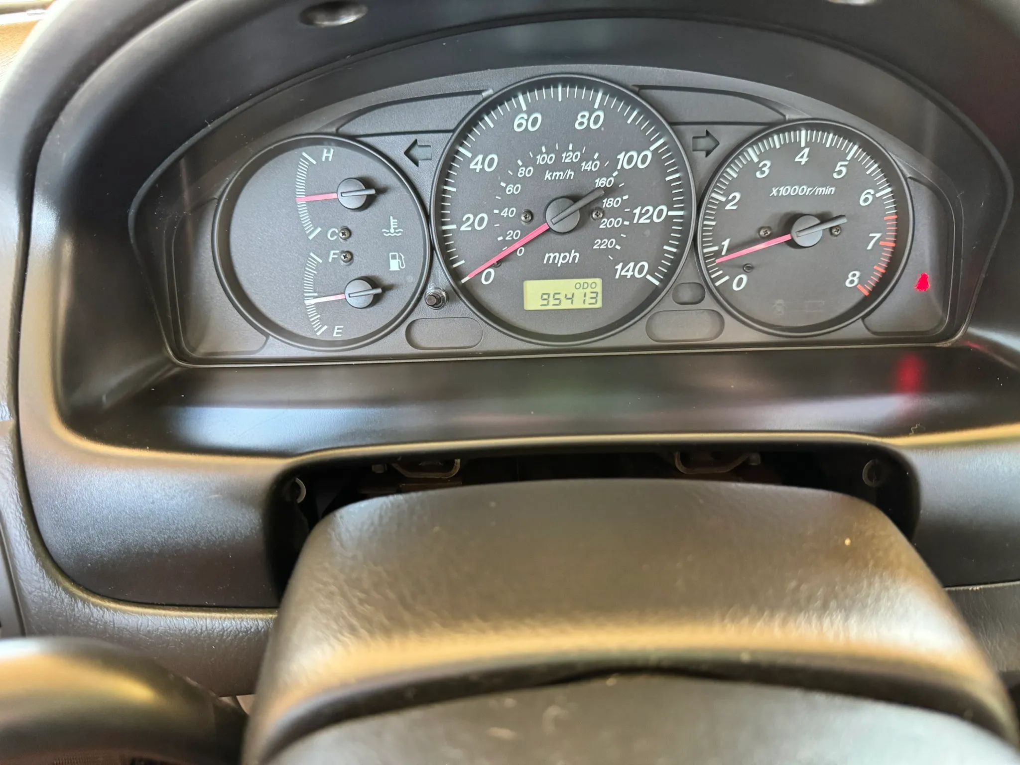 Used 2003 MAZDA Protege FWD image 12