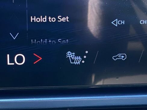 New 2026 Chevrolet Equinox EV LT FWD image 27