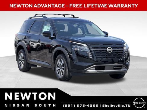 New 2026 Nissan Pathfinder SL AWD/4WD image 1