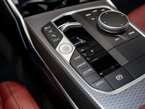 Used 2026 BMW 330i xDrive Sedan w/ M Sport Package image 24