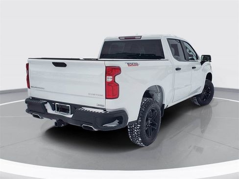Used 2020 Chevrolet Silverado 1500 Custom Trail Boss w/ Custom Convenience Package image 3