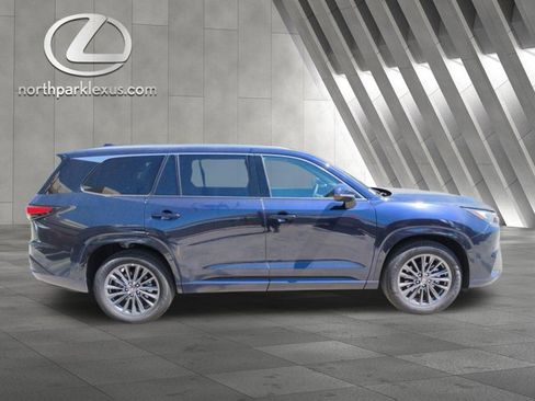Certified 2026 Lexus TX 350 FWD image 4