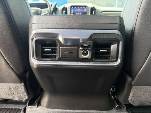 Used 2022 Chevrolet Silverado 2500 LTZ AWD/4WD image 42