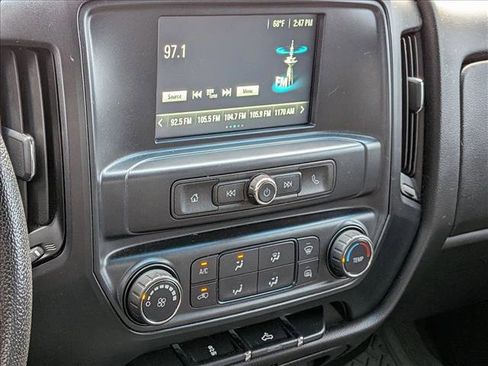 Used 2019 Chevrolet Silverado 2500 W/T image 8