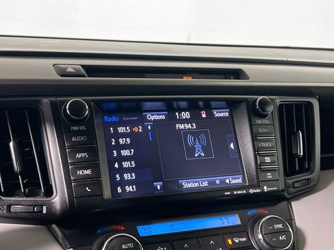 Used 2016 Toyota RAV4 XLE image 27