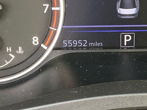 Used 2024 Nissan Altima 2.5 SV image 10