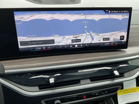 New 2026 BMW X5 sDrive40i w/ Premium Package image 19