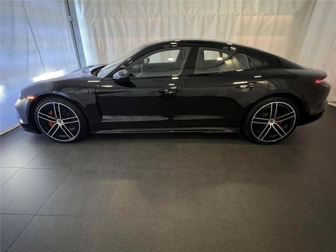 New 2025 Porsche Taycan GTS image 2