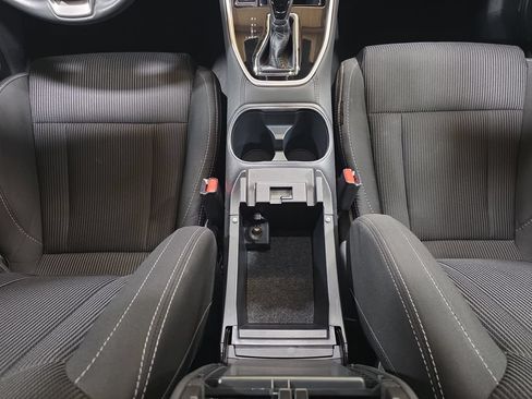 Used 2025 Subaru Legacy Premium AWD/4WD image 18