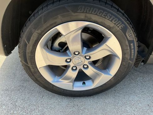Used 2019 Honda HR-V LX image 7
