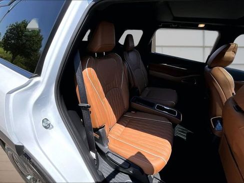 Used 2026 INFINITI QX60 Autograph w/ Dark Cargo Package AWD/4WD image 27
