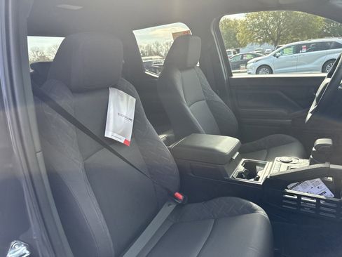 New 2025 Toyota Tacoma SR5 RWD image 32