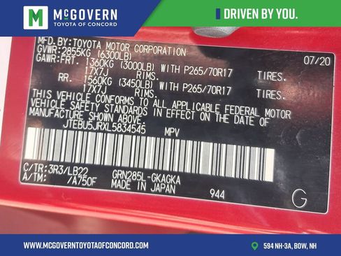 Used 2020 Toyota 4Runner SR5 Premium w/ Moonroof Package AWD/4WD image 25