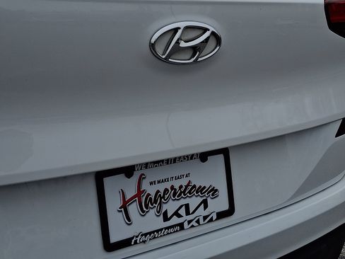 Used 2021 Hyundai Tucson SE FWD image 30