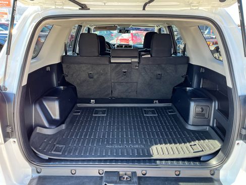 Used 2011 Toyota 4Runner Trail image 15