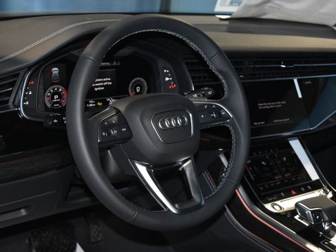 New 2026 Audi Q8 Premium Plus image 2