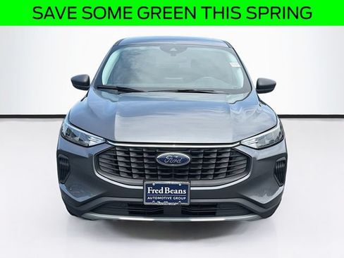 Certified 2025 Ford Escape Active AWD/4WD image 2