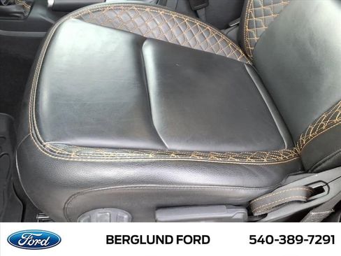 Used 2021 Jeep Gladiator Overland image 17