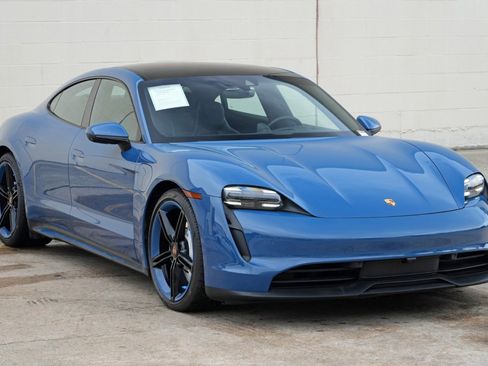 Used 2021 Porsche Taycan RWD image 56