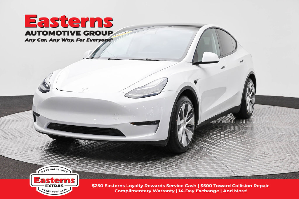 Used 2021 Tesla Model Y Long Range AWD/4WD image 1