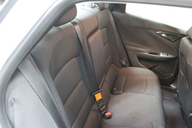 Used 2019 Chevrolet Malibu LT w/ LT True North Edition FWD image 9