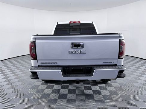 Used 2017 GMC Sierra 1500 Denali w/ Denali Ultimate Package image 4