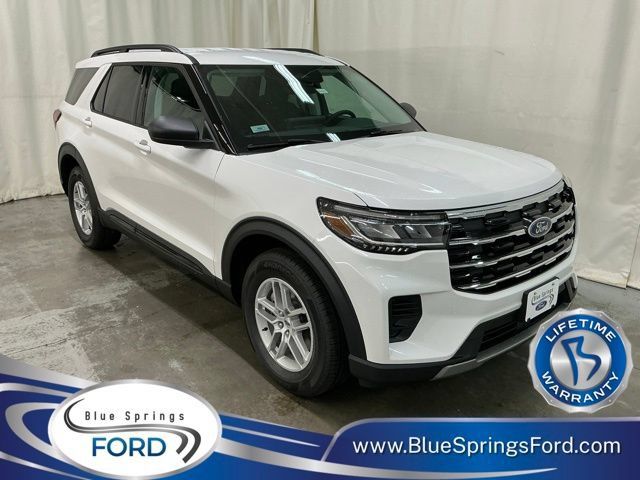 New 2026 Ford Explorer Active AWD/4WD image 1