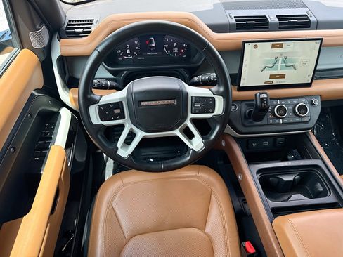 Used 2023 Land Rover Defender 130 First Edition AWD/4WD image 17